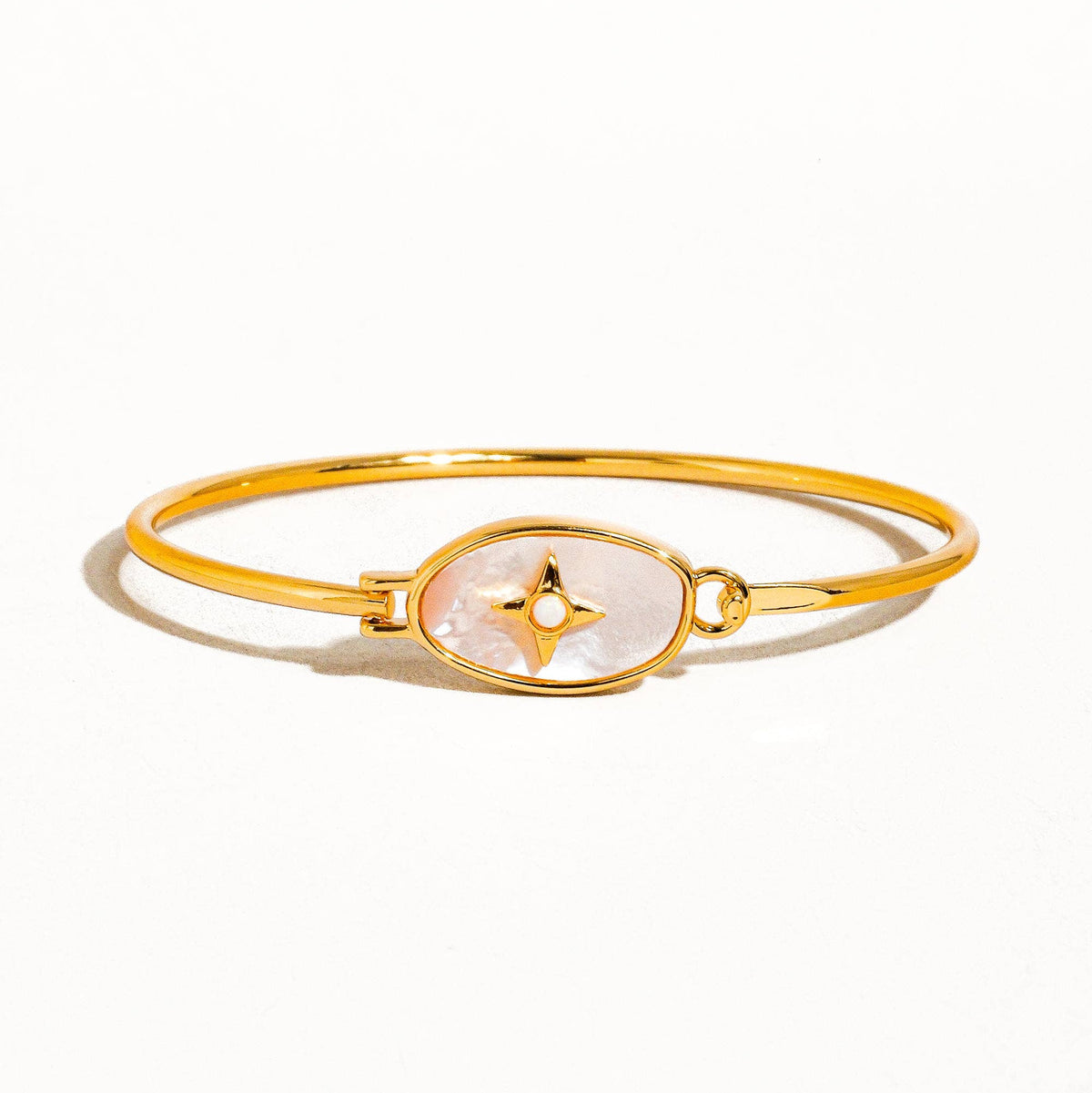 Aileen Vintage Star Shell Bangle