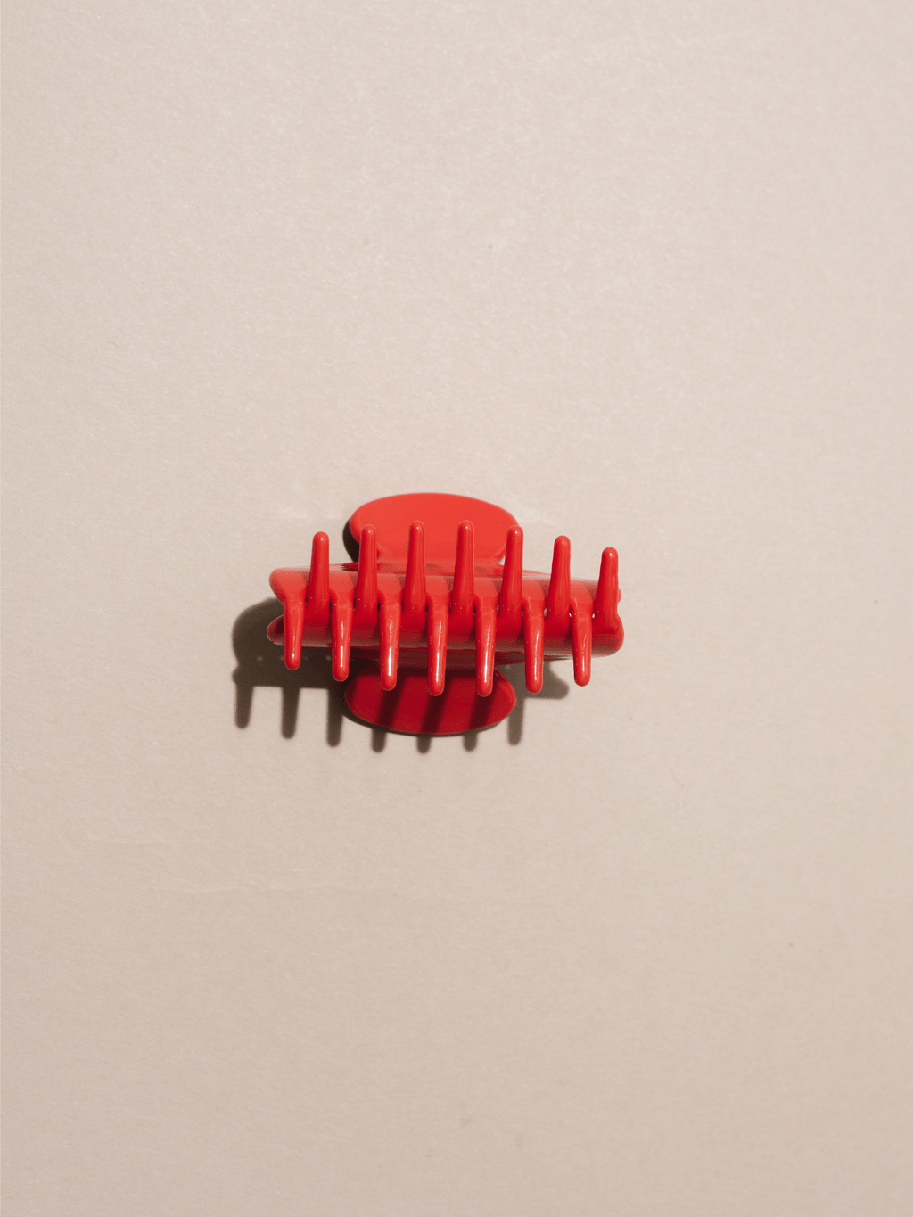 Small Hair Claw - Cherry