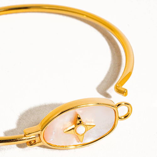 Aileen Vintage Star Shell Bangle