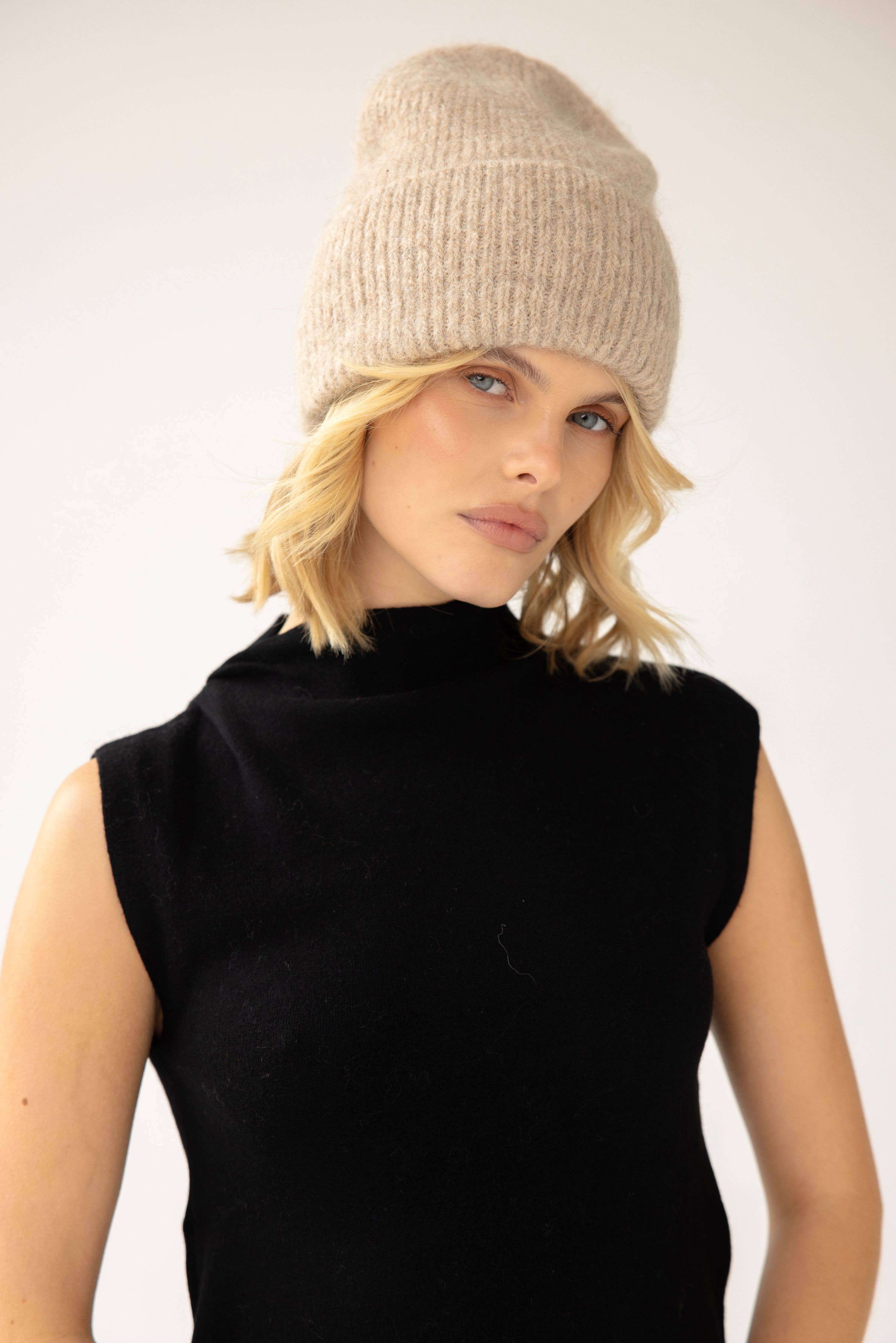 The Alpaca Beanie - Iced Taupe