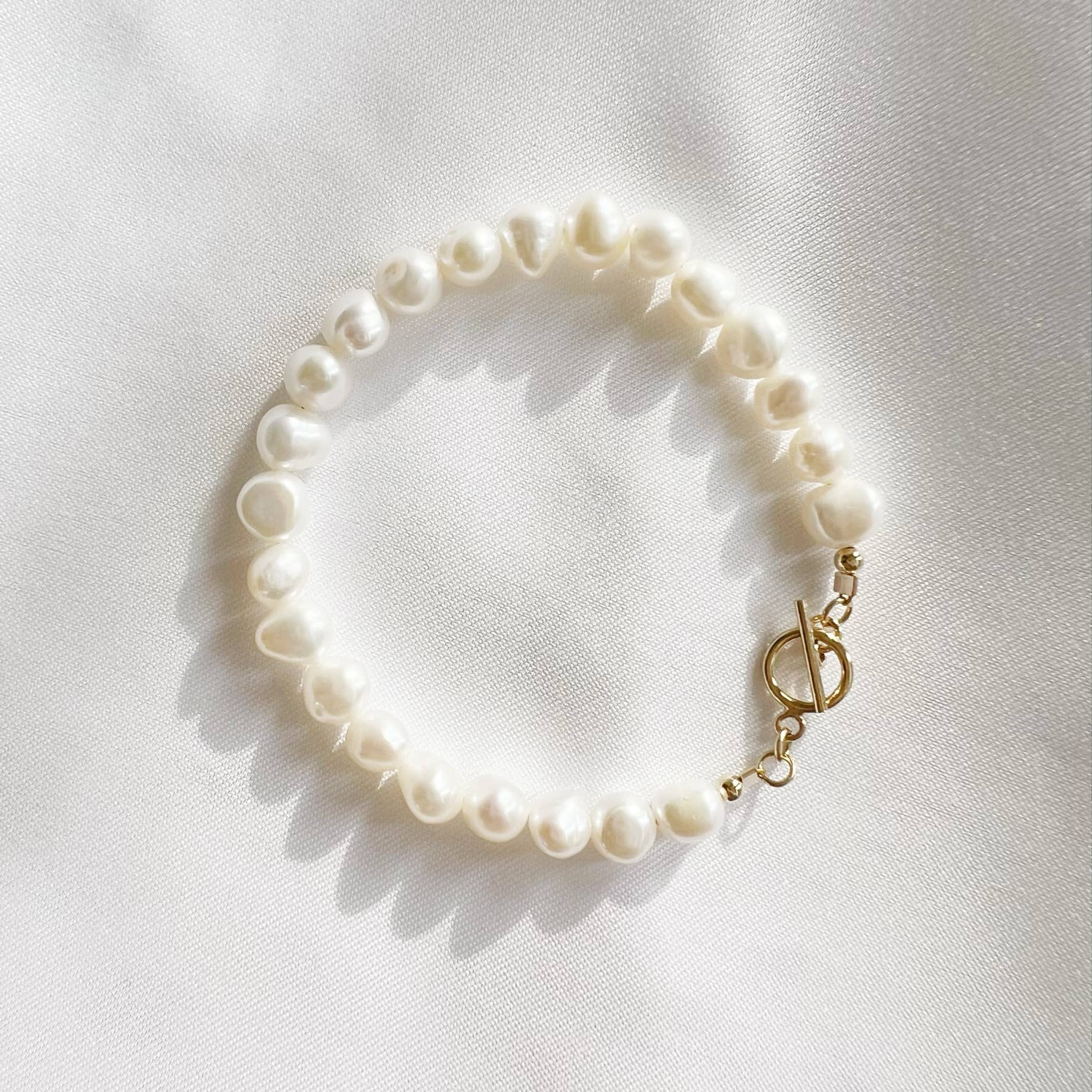 Saltwater Toggle Freshwater Pearl Bracelet