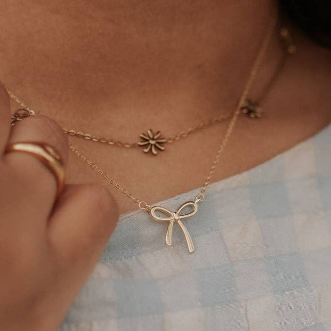 Lily Bow Necklace