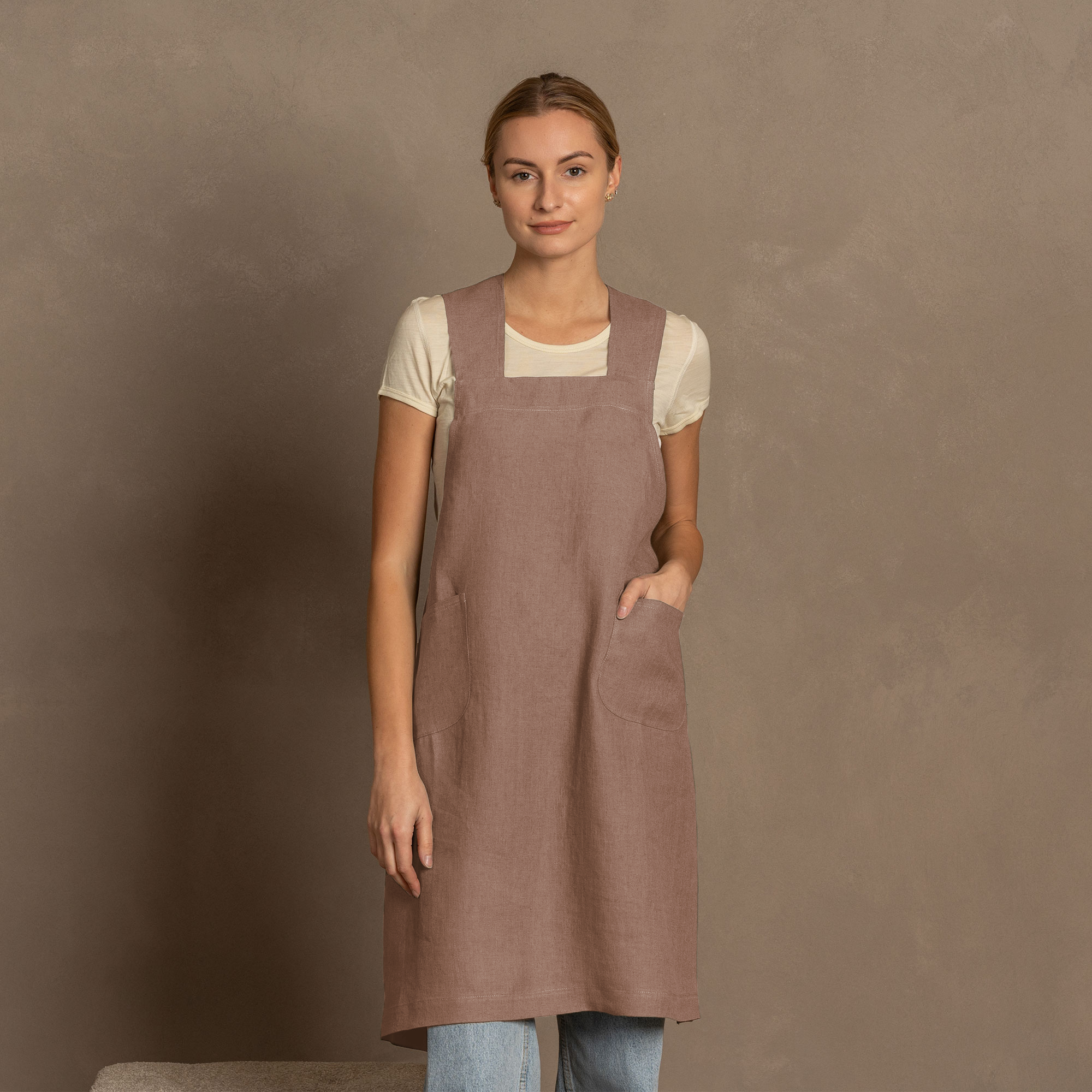 Linen Cross-Back Apron