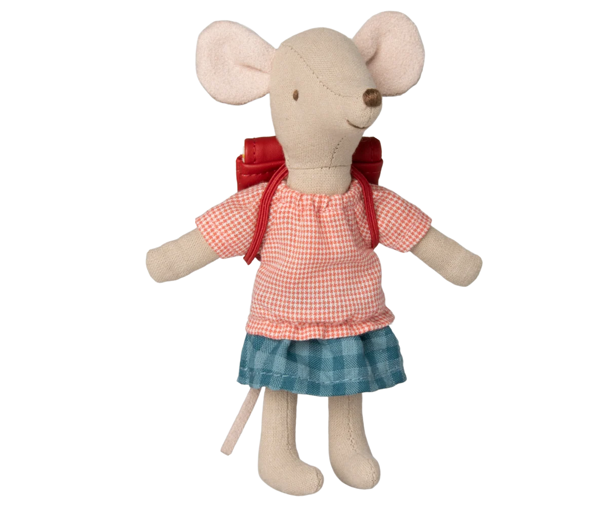 Tricycle mouse, Big sister with bag