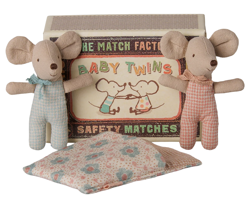 Twins - Baby mice in matchbox