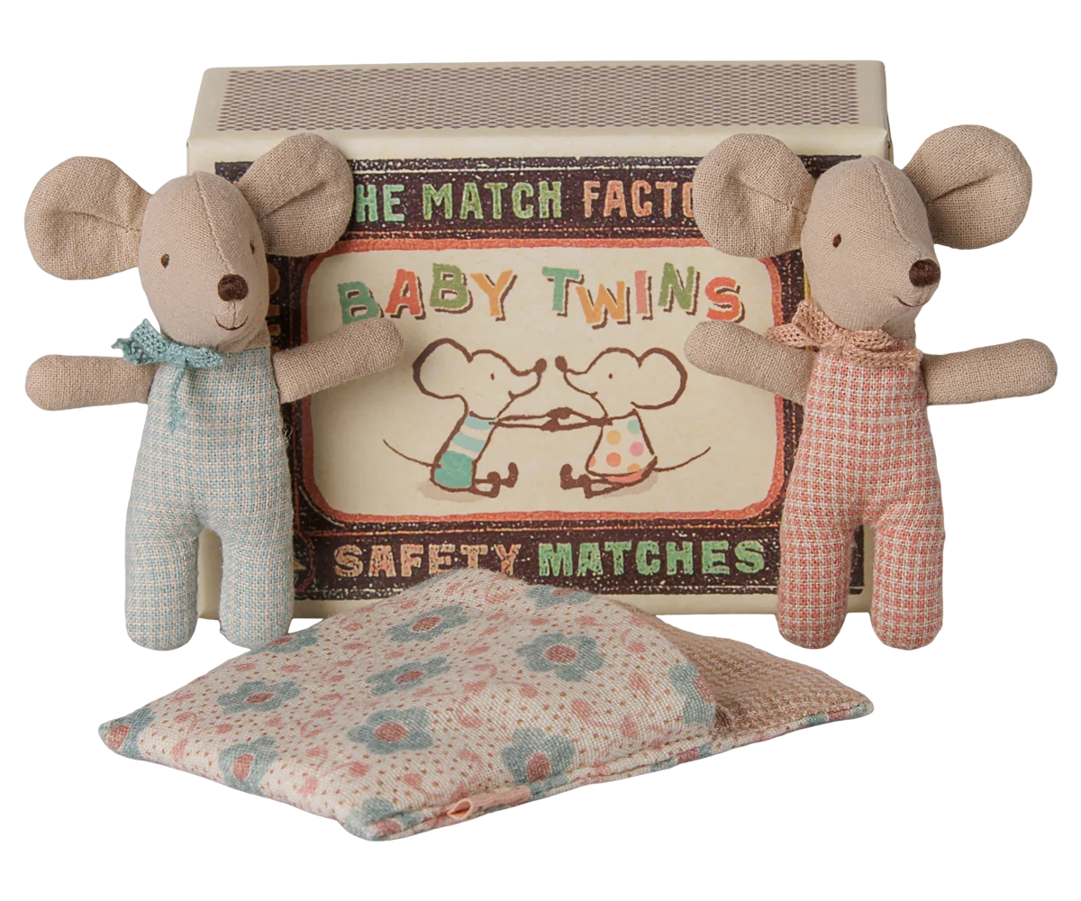 Twins - Baby mice in matchbox