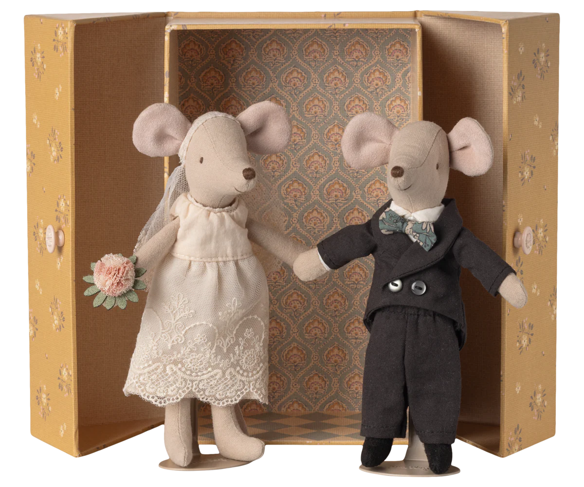 Wedding Mice Couple in Box | Mum Dad